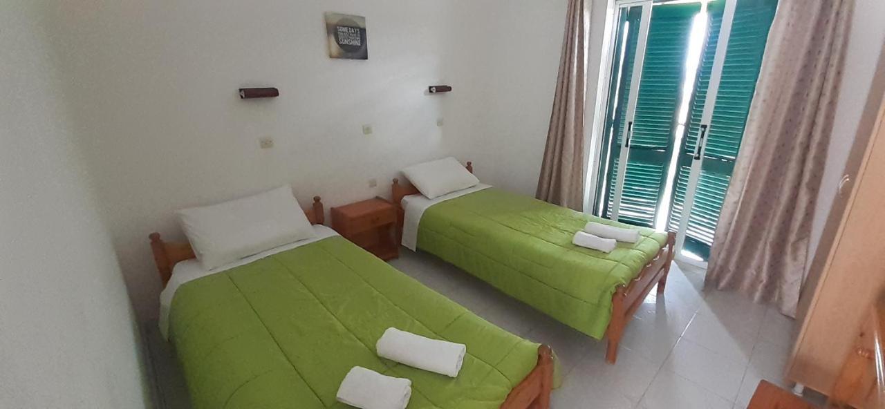 קאבוס Apartments Elena מראה חיצוני תמונה