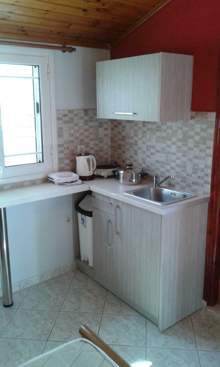 קאבוס Apartments Elena מראה חיצוני תמונה